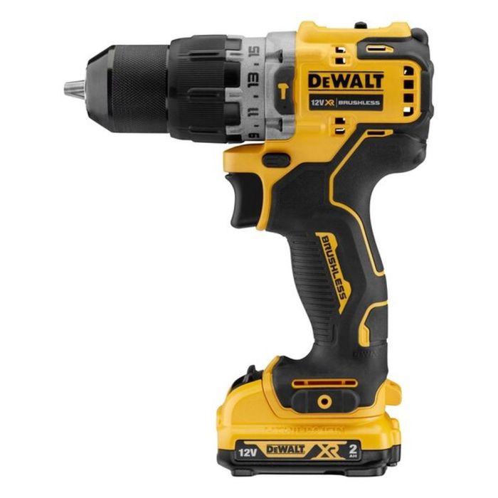 DeWALT - Masina de gaurit si insurubat cu percutie 57Nm, cu 2 acumulatori Li-Ion 12V, 2.0Ah, incarcator, valiza [DCD706D2-QW]