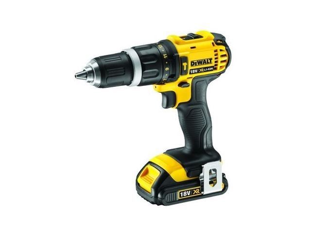 DeWALT - Masina de gaurit si insurubat cu percutie 60Nm, cu 2 acumulatori Li-Ion XR 18V, 1.5Ah, incarcator, valiza [DCD785C2-QW]