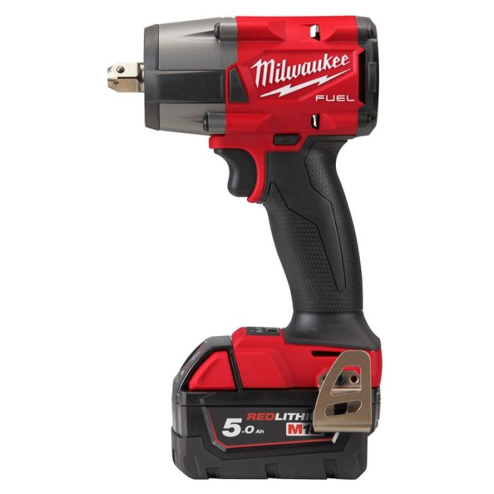 Milwaukee - Masina de insurubat cu impact 745Nm, M18 FMTIW2P12-502X, patrat 1/2", cu 2 acumulatori 18V, 5.0Ah, incarcator, valiza [4933478453]