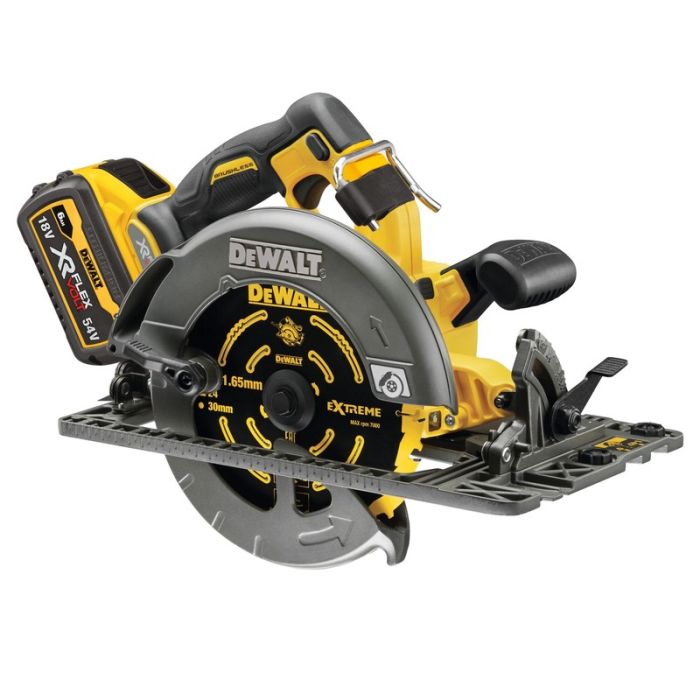 DeWALT - Fierastrau circular 54V, fara perii, panza 190x30mm, taiere max 61mm, 2x6.0Ah, TSTAK [DCS579T2-QW]