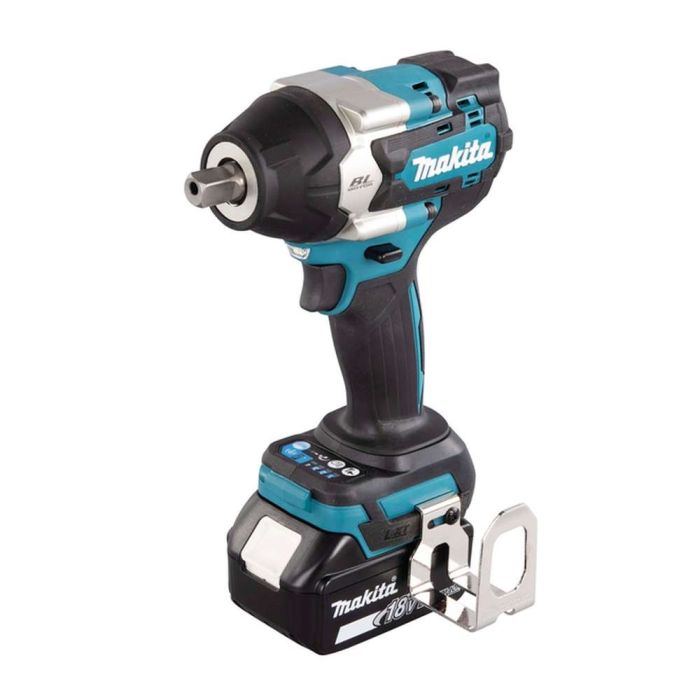 Makita - Masina de insurubat cu impact 700Nm, patrat 1/2", cu 2 acumulatori 18V, 5.0Ah, incarcator, valiza [DTW701RTJ]