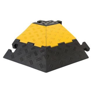 Punte de cablu de dimensiuni medii, cot dreapta